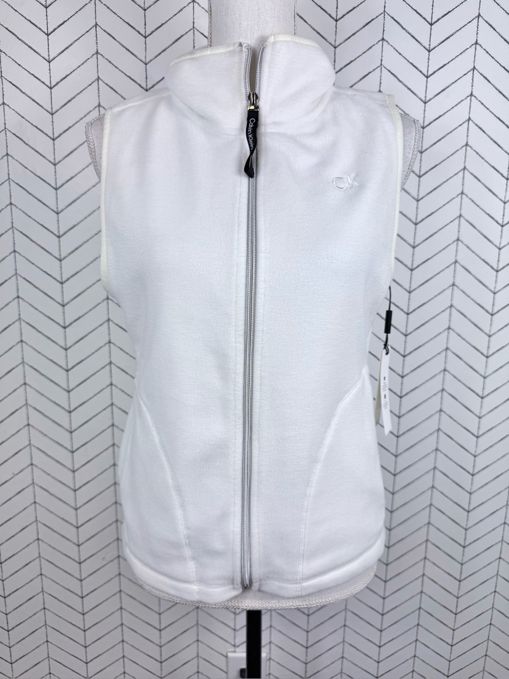 Calvin Klein Women’s White Fleece Vest
